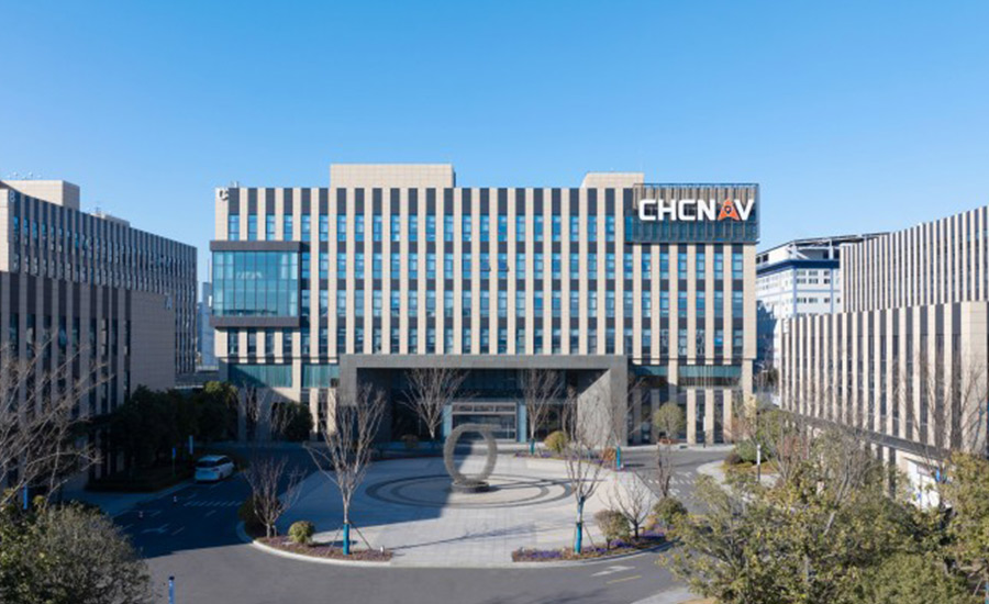 上海のCHCナビゲーション本社。